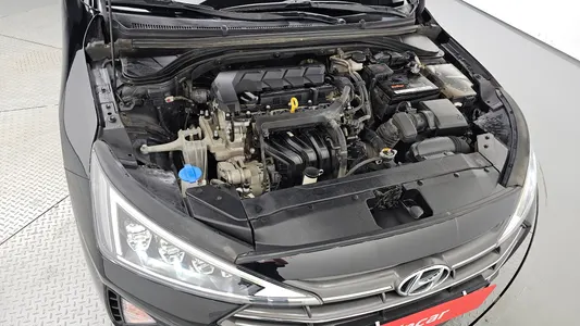 Hyundai AD 1.6 2019 6