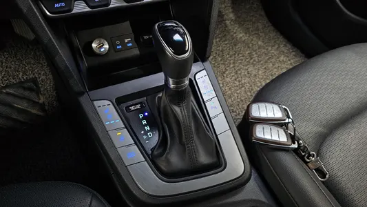 Hyundai AD 1.6 2019 9