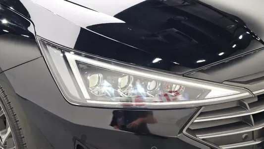 Hyundai AD 1.6 2019 23