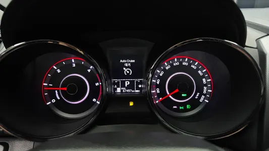 KG Mobility Tivoli LX 2WD 2016 8