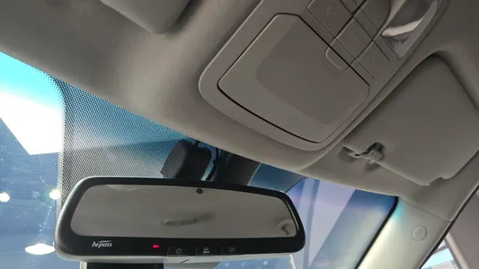 KG Mobility Tivoli LX 2WD 2016 19