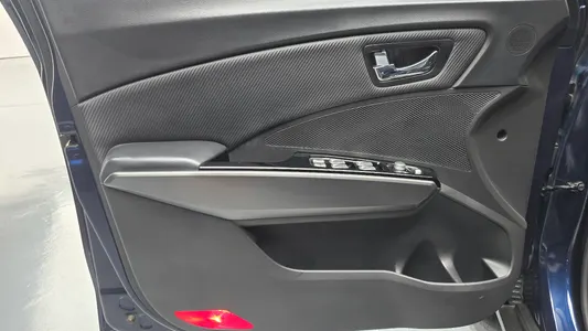 KG Mobility Tivoli LX 2WD 2016 24