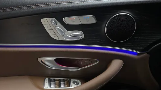 Mercedes-Benz E-Class W213 E250 AMG Line 2023 19