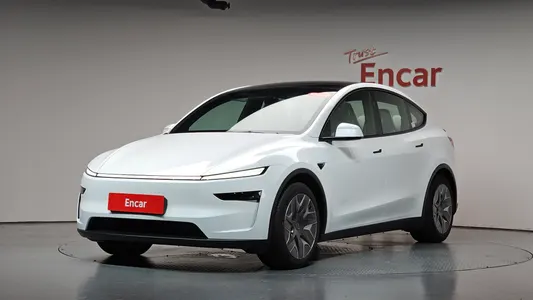 Tesla Y L AWD 2026