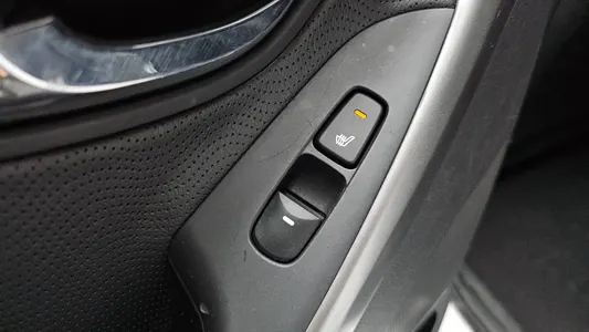 Hyundai MD M16 GDI 2013 23