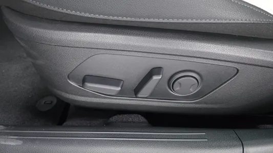 Kia K5 3 2025 31