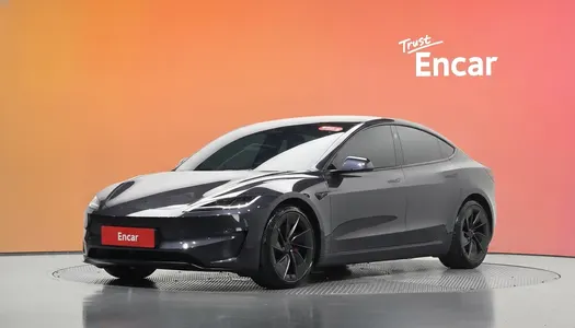 Tesla 3 AWD 2026