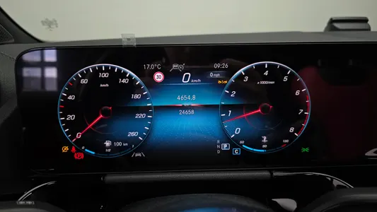Mercedes-Benz GLA-Class H247 GLA250 4MATIC 2022 7