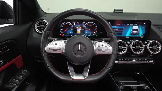 Mercedes-Benz GLA-Class H247 GLA250 4MATIC 2022 13