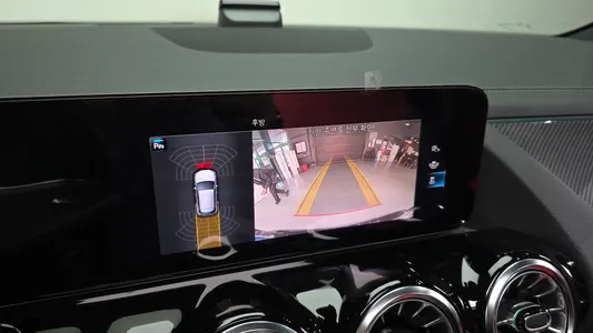 Mercedes-Benz GLA-Class H247 GLA250 4MATIC 2022 15