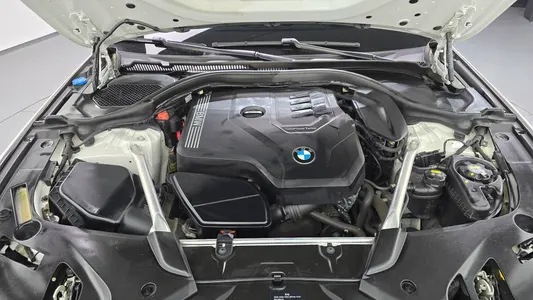 BMW 5 Series (G30) 520i 2021 6