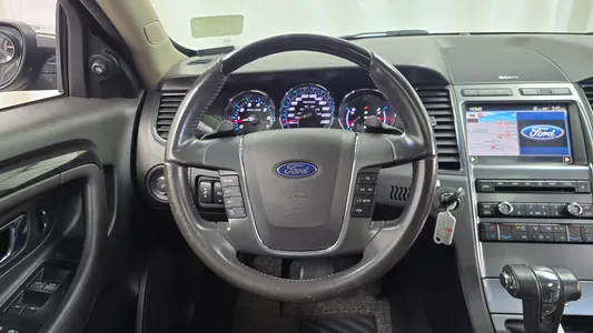 Ford 토러스 3.5 Limited 2010 12