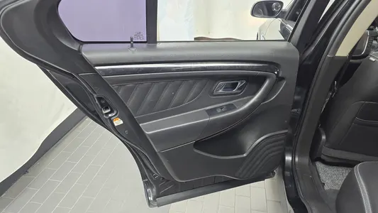 Ford 토러스 3.5 Limited 2010 25