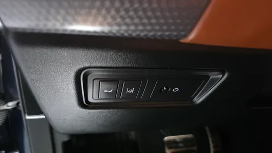 Land Rover 2 3.0 SDV6 AB 2017 30