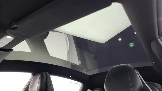 Tesla Y L AWD 2026 16