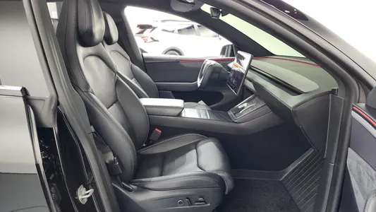 Tesla Y L AWD 2026 26
