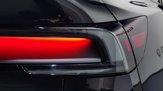 Tesla Y L AWD 2026 23
