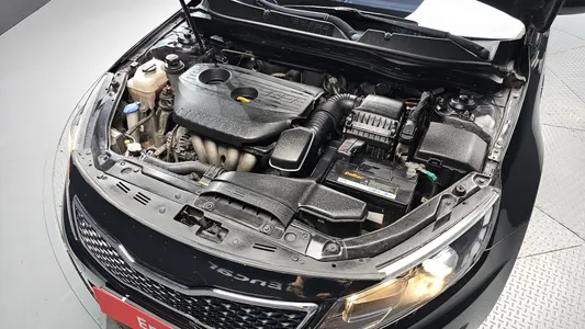Kia K5 LPI 2012 6