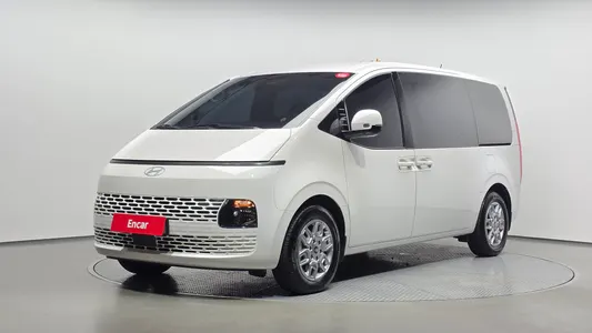 Hyundai Staria HEV 1.6 11 2025