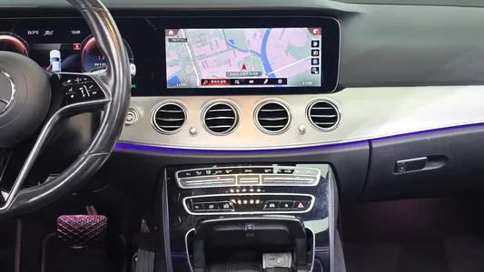 Mercedes-Benz E-Class W213 E250 2021 13
