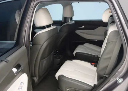 Hyundai 싼타페 2.2 2WD 2023 6