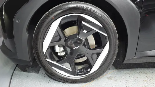 Kia EV4 2WD 2025 5