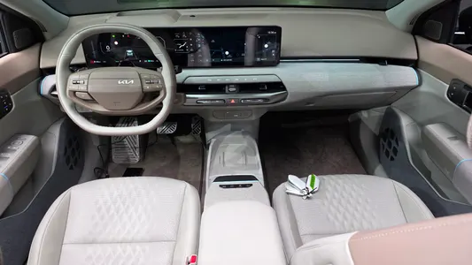 Kia EV4 2WD 2025 7