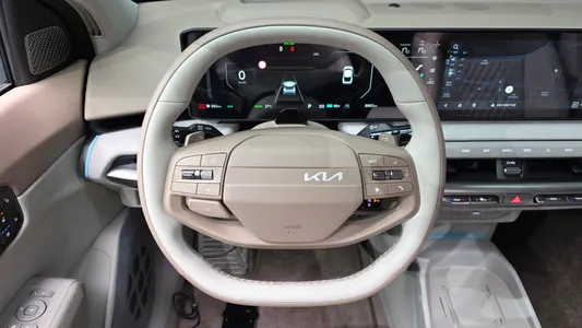 Kia EV4 2WD 2025 14