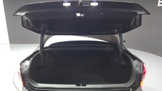 Kia EV4 2WD 2025 18