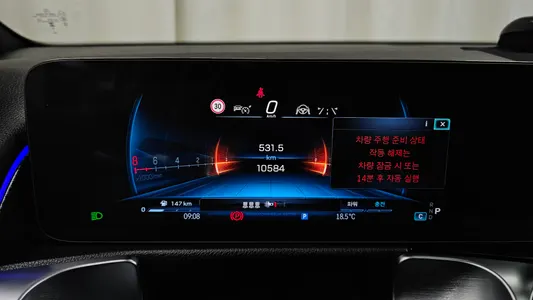 Mercedes-Benz GLB-Class X247 AMG GLB35 4MATIC 2026 8