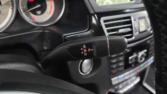 Mercedes-Benz E-Class W212 E350 4MATIC 2015 9