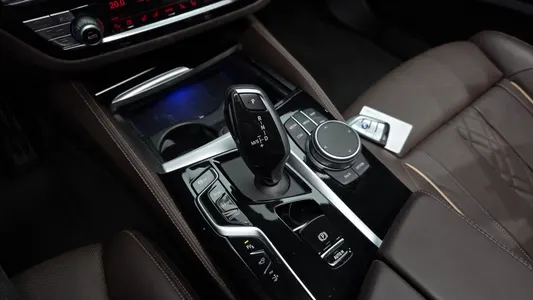 BMW 6 Series GT (G32) 630i xDrive M 2021 9
