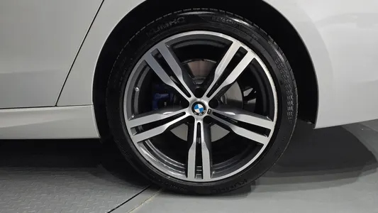 BMW 6 Series GT (G32) 630i xDrive M 2021 21