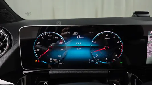 Mercedes-Benz GLA-Class H247 GLA250 4MATIC 2020 7