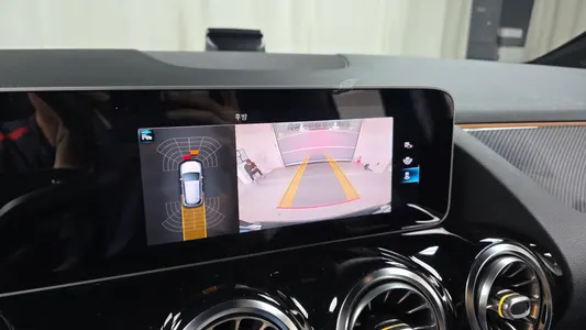 Mercedes-Benz GLA-Class H247 GLA250 4MATIC 2020 14
