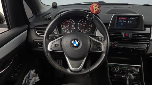 BMW 2 Series Tourer (F45) 2018 13