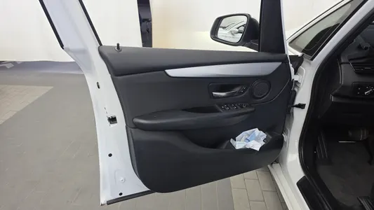 BMW 2 Series Tourer (F45) 2018 24