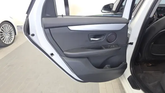 BMW 2 Series Tourer (F45) 2018 25