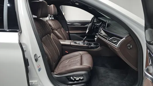 BMW 7 Series (G11) 740d xDrive M 2018 10