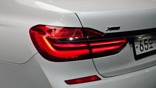 BMW 7 Series (G11) 740d xDrive M 2018 23