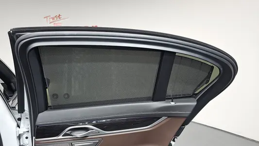 BMW 7 Series (G11) 740d xDrive M 2018 37