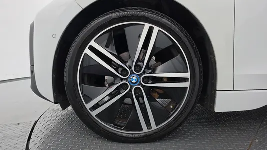 BMW i3 + 2018 5