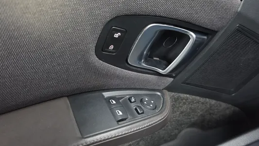 BMW i3 + 2018 30