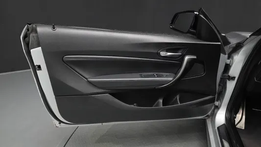 BMW 2 Series (F22) 220d M 2014 26