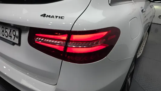 Mercedes-Benz GLC-Class X253 GLC220 d 4MATIC 2017 23