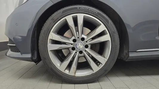 Mercedes-Benz E-Class W212 E300 4MATIC 2015 5