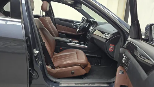 Mercedes-Benz E-Class W212 E300 4MATIC 2015 11