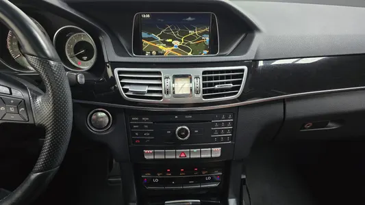 Mercedes-Benz E-Class W212 E300 4MATIC 2015 13