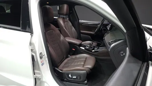 BMW X4 (G02) xDrive20i xLine 2022 11