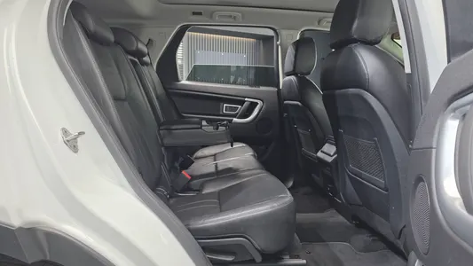 Land Rover 디스커버리 스포츠 2.0 TD4 SE (150) 2018 11